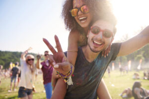 couple at summer music festival